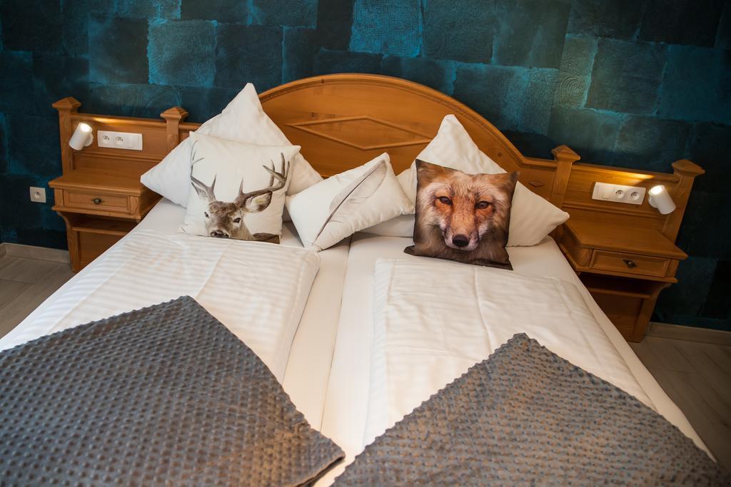 โอสเตลรี เล บาฌเนล Hotel แซ็งต์-มารี-โอ-มีน ภายนอก รูปภาพ