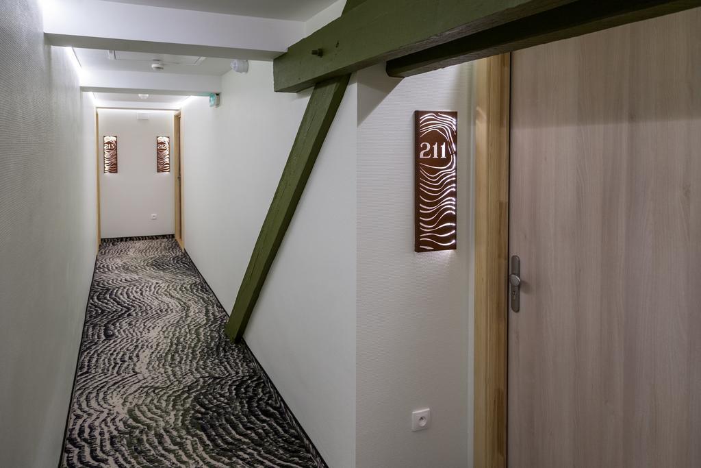 โอสเตลรี เล บาฌเนล Hotel แซ็งต์-มารี-โอ-มีน ภายนอก รูปภาพ